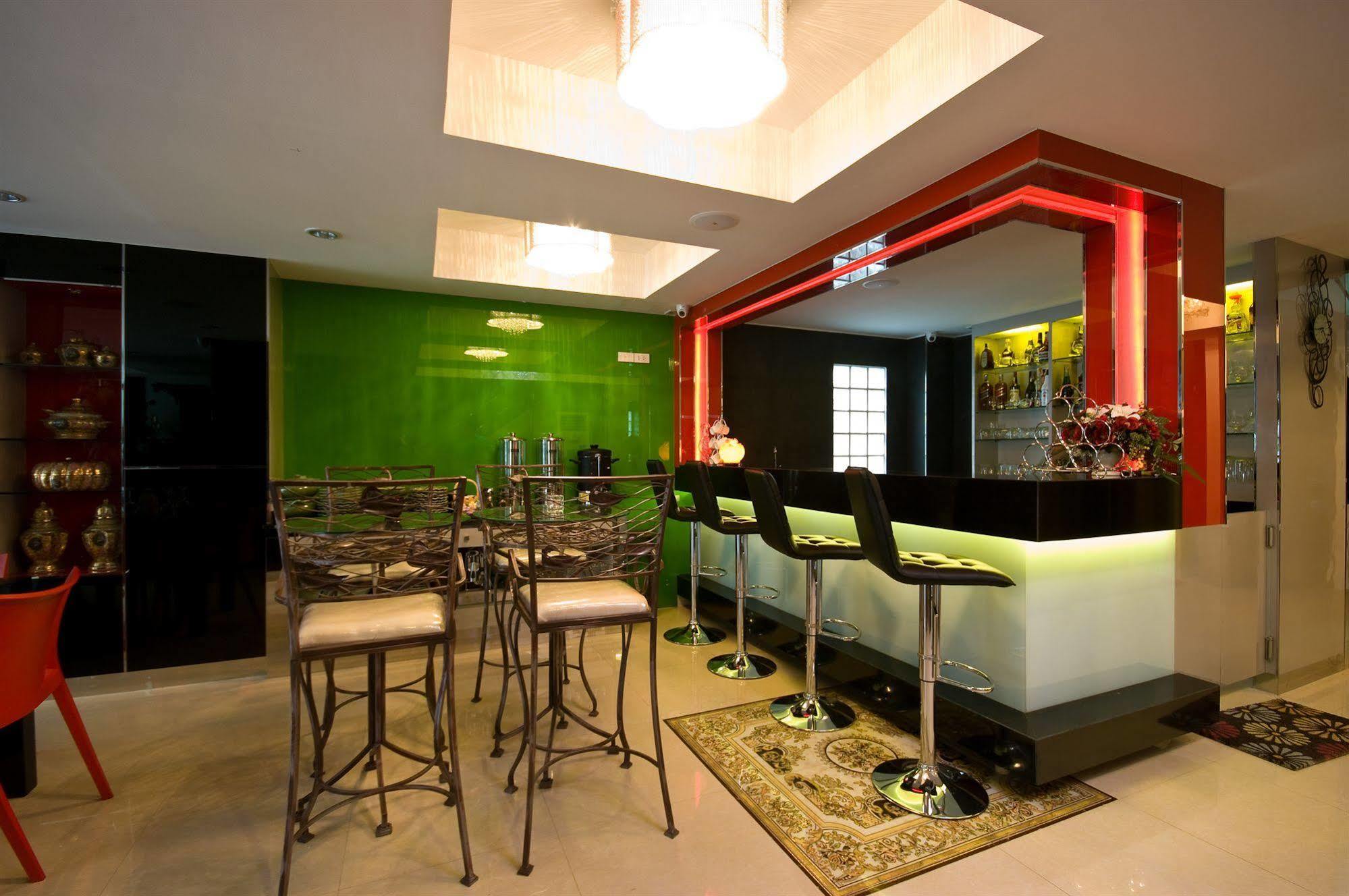 Richly Villa Bangkok Eksteriør billede